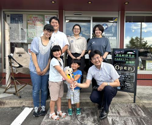 とみっぴーラジオ８月放送の出演者の写真