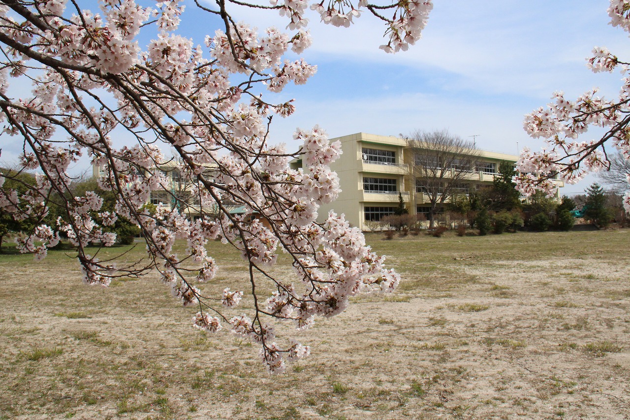 富岡第二小学校の写真