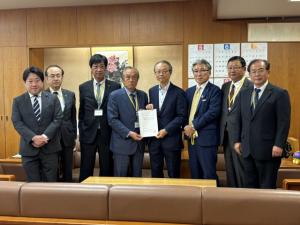 農林水産省での様子